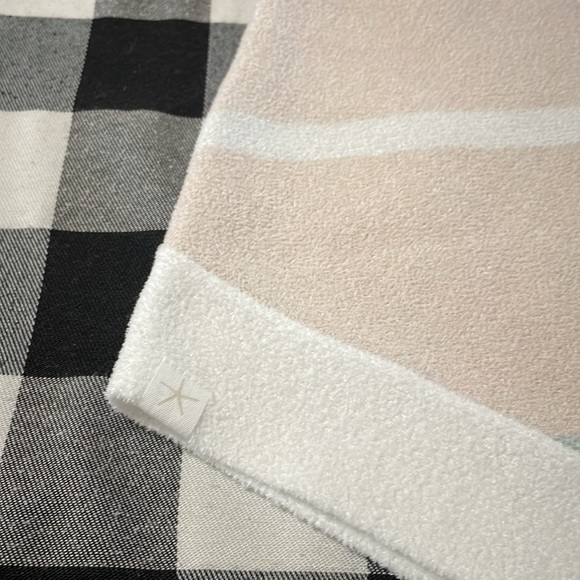 Barefoot Dreams Cozy Chic Ultra Lite Ocean Breeze Soft Poncho Sweater Stripe - Picture 10 of 16